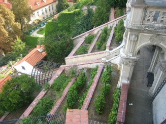 Praga, august 2010 - gradinile in trepte de la castel