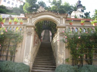 Praga, august 2010 - gradinile in trepte de la castel