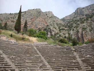 Amfiteatrul, Delphi