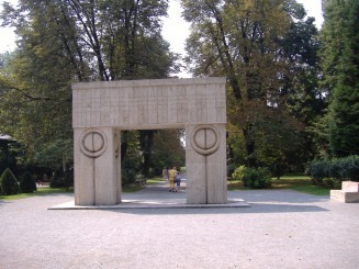 Targu Jiu-``Poarta Sarutului``