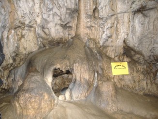 Pestera Polovragi-cuptorul dacic