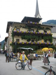 case cochete si mai ales flori de vis prin balcoane