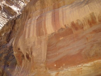 Petra - orasul sapat in stanca roz