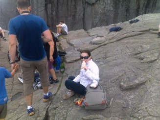 Preikestolen-Stavanger(Tau)