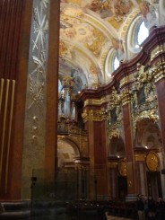 Pasind pe urmele lui Umberto Ego