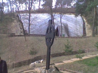 Manastirea rupestra Sinca Veche-grota si troita