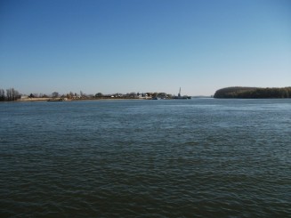 Braila-La trecerea cu bacul spre Smardan/Tulcea