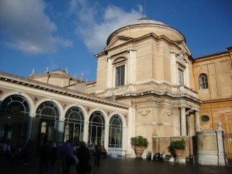Muzeele Vaticanului - curte interioara