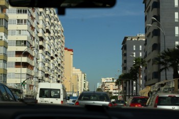 Cadiz orasul nou - bulevardul principal avenida de Andalucia