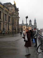 la academie,pe malul Elbei