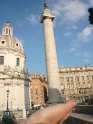 Tinand in palme Columna lui Traian