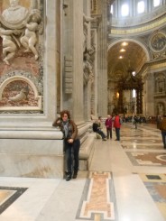 Bazilica Sf Petru- Vatican intr-un stil baroc plin de culoare 