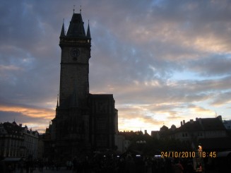 Turnul Primarie la apus de soare