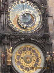 Ceasul astronomic - delicatul mecanism arata ora,lunile, anotimpurile,pozitia soarelui