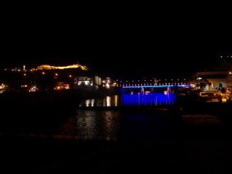 Lovech by night- cetatea Hissar si podul acoperit