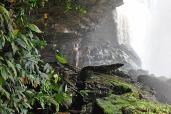 Sub cascada