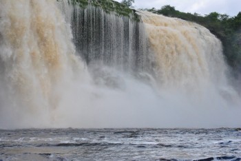 Cascade Canaima