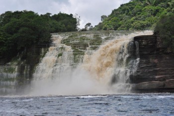 cascada Canaima