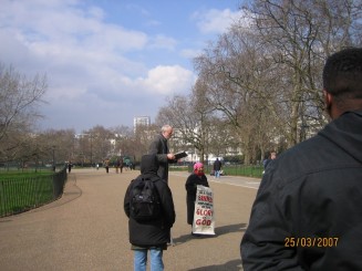 Curiozitate-Hyde Park