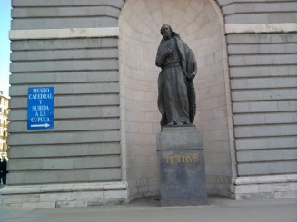 Statuia lui Petru - Muzeul Catedralei din Madrid