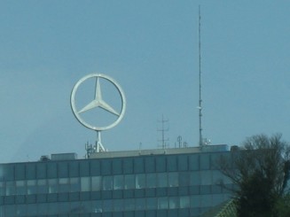 Emblema Berlinului Poarta Brandenburg
