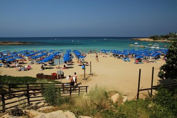 Plaja de curmali - Potaras