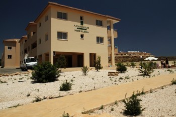 Complex Nissi Elena