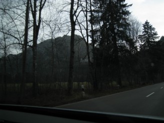 Pe drumul spre cele doua castele (prima poza cu Castelul Neuschwanstein)