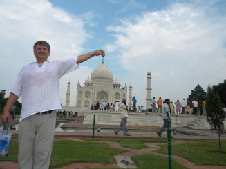 Taj Mahal - Giuvaerul iubirii