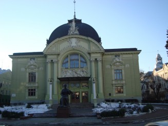 Cernauti - Vechi oraş românesc