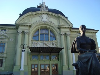 Cernauti - Vechi oraş românesc