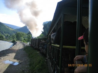 Cu mocanita pe valea Vaserului