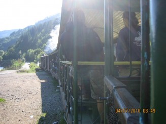 Cu mocanita pe valea Vaserului