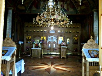 interior manastire