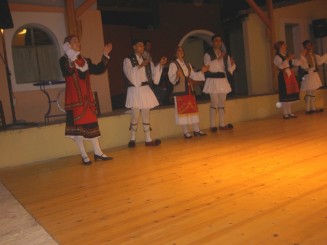 Tradiţie şi folclor cratan