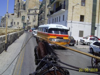 La Valletta, Malta - Grand Hotel Excelsior, şi  ,,City Sightseeing Tour''cu trăsură