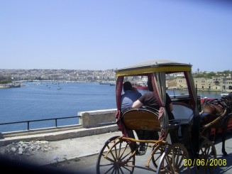 La Valletta, Malta - Grand Hotel Excelsior, şi  ,,City Sightseeing Tour''cu trăsură