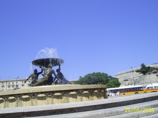 La Valletta, Malta - Grand Hotel Excelsior, şi  ,,City Sightseeing Tour''cu trăsură