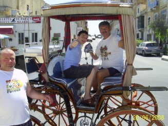 La Valletta, Malta - Grand Hotel Excelsior, şi  ,,City Sightseeing Tour''cu trăsură