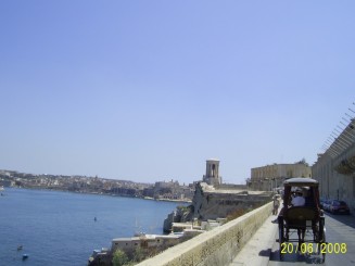 La Valletta, Malta - Grand Hotel Excelsior, şi  ,,City Sightseeing Tour''cu trăsură