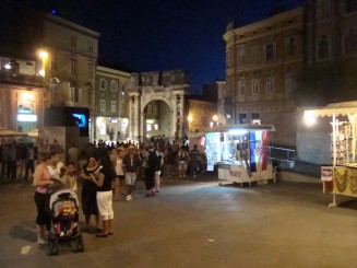 Pula - Cu vestigiile romane