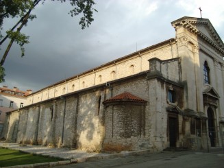 Pula - Cu vestigiile romane