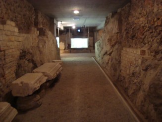 Pula - Cu vestigiile romane