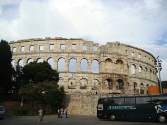 Pula - Cu vestigiile romane