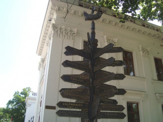 Odessa  cu Plaja "Arcadia"  (Prietenii ştiu de ce)