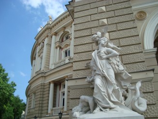 Teatrul National de Operă şi Balet