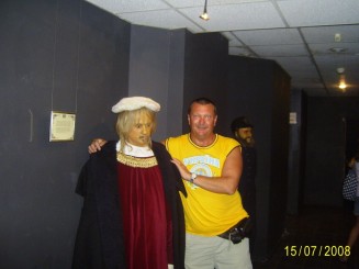 Odessa  cu Plaja "Arcadia"  (Prietenii ştiu de ce)