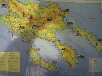 Grecia: Harta Peninsulei Halkidiki cu cele 3 brate