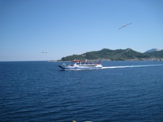 Cu feribotul spre insula Thassos