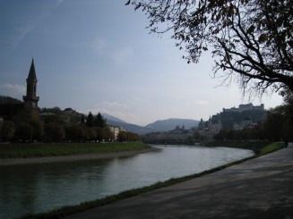 Austria, Salzburg: Fortareata Hohensalzburg si raul Salzach